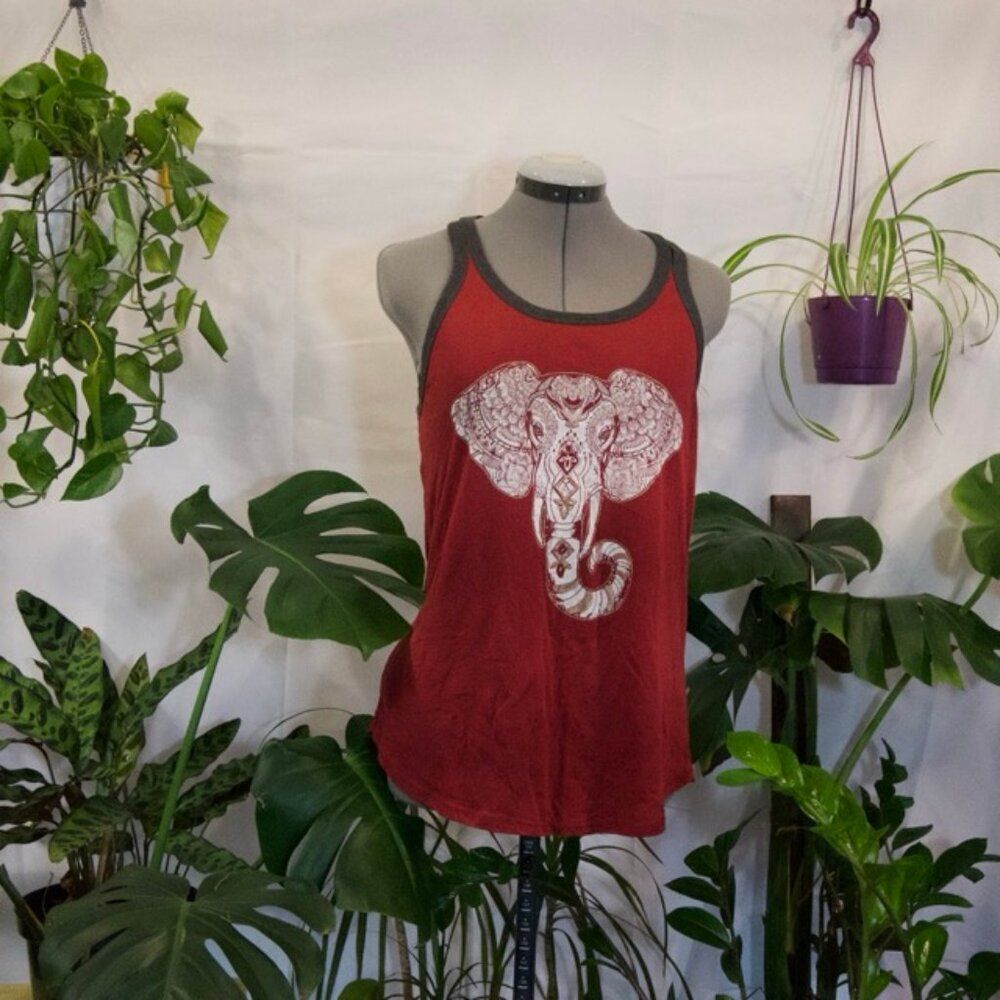 Fifth Sun Maroon Tank Top with White and Gold Henna Elephant Graphic, Size L